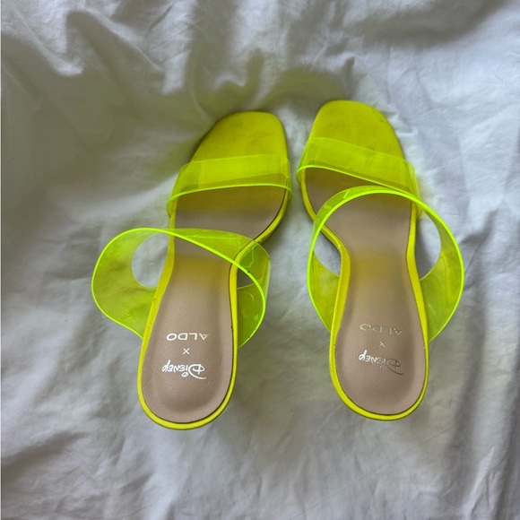 Disney x Aldo Yellow Cinderella Stepsister Jelly Open Toe Heels Size 7 - Picture 10 of 14